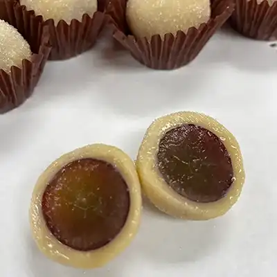 pic of Uvas with Manjar